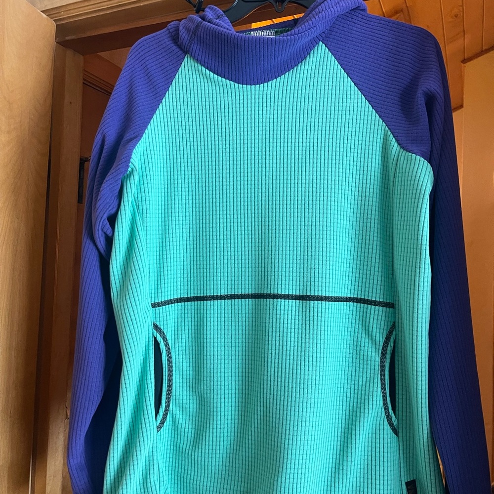 Melanzana - brand NEW - Women’s L - teal and purple color block